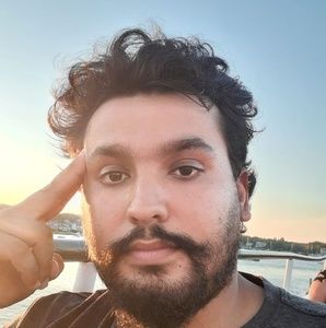 Meet your Posher, Nicolas